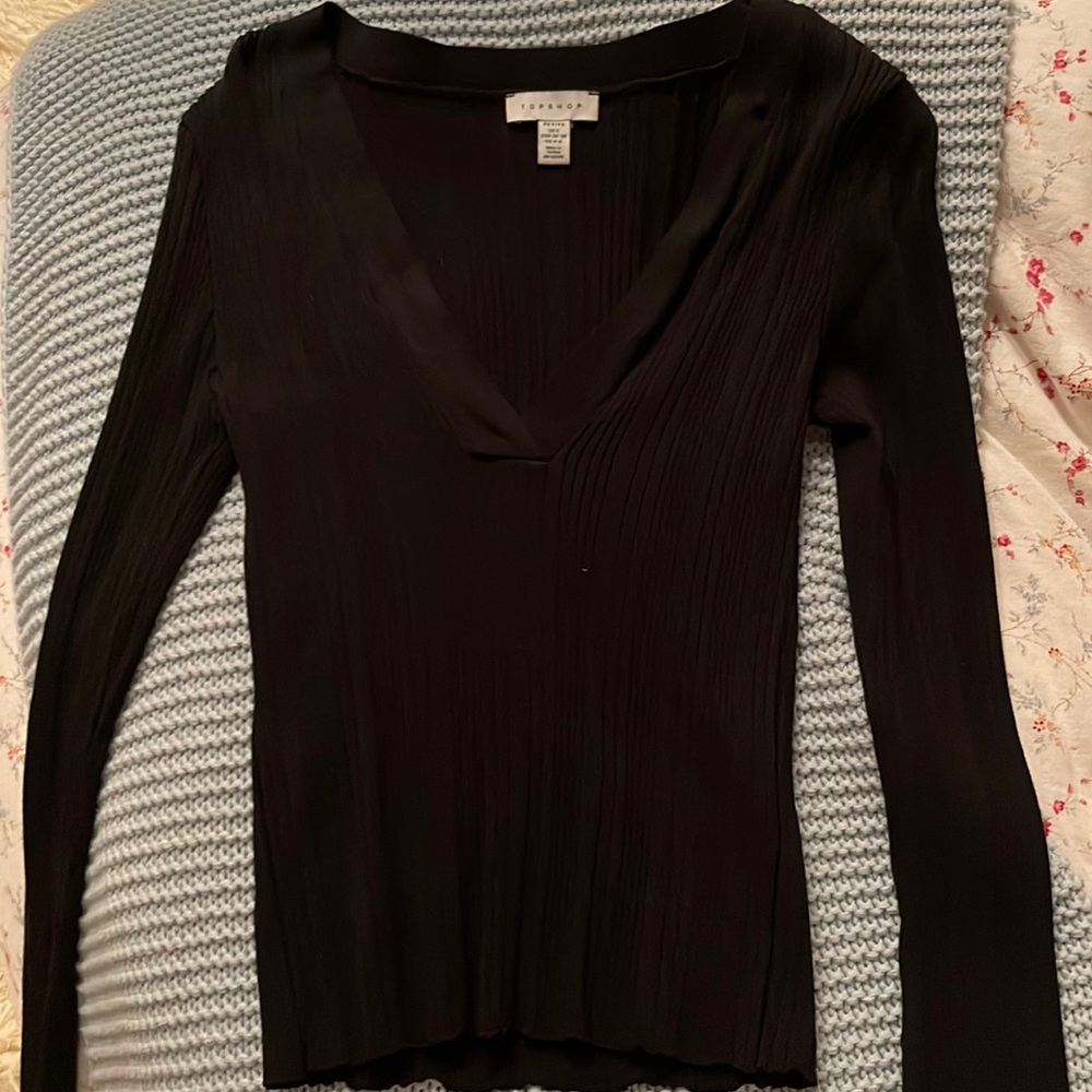 black v-neck topshop long sleeve